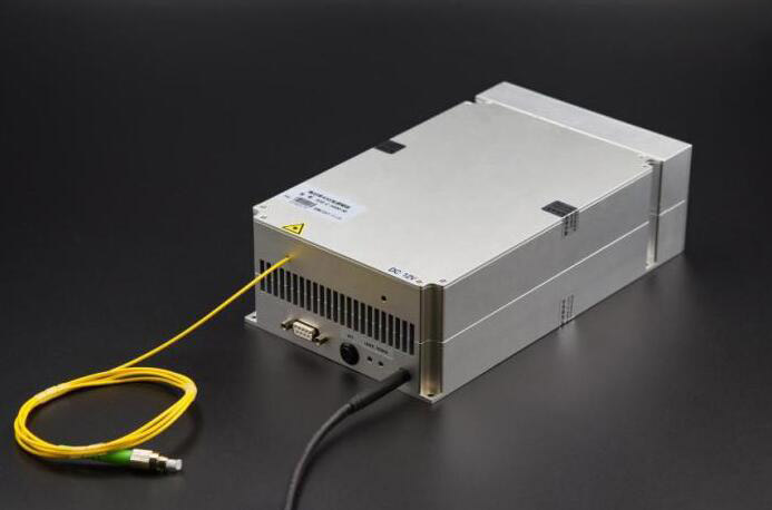 1064nm 5W High Power 섬유 결합 레이저 Hi1060 SM Fiber Output FLH-1064-37-SM 모듈 유형